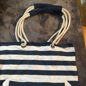 Canvas tote